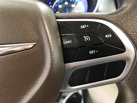 2020 Chrysler Voyager LX