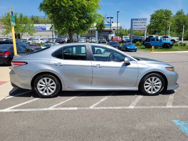 2019 Toyota Camry LE