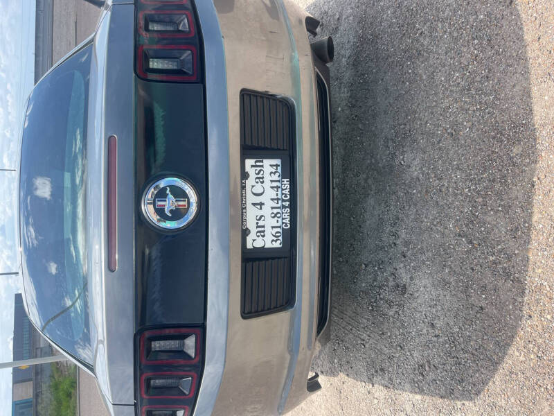 2014 Ford Mustang V6