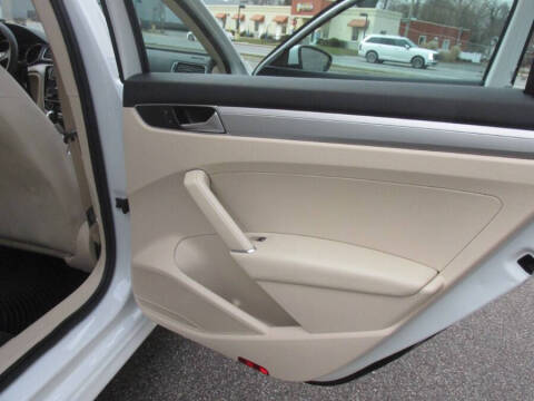 2017 Volkswagen Passat 1.8T S