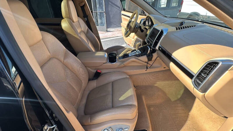 2015 Porsche Cayenne S