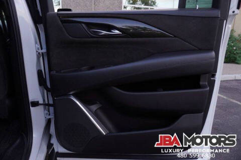 2020 Cadillac Escalade ESV Platinum