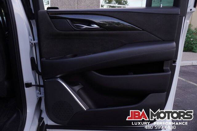 2020 Cadillac Escalade ESV Platinum