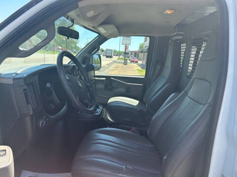 2019 Chevrolet Express 2500