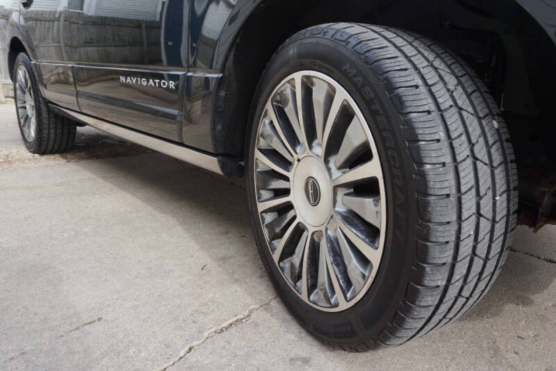 2015 Lincoln Navigator Base - Photo 58