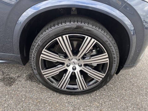 2024 Volvo XC90 Recharge T8 Ultimate Bright Theme 7P