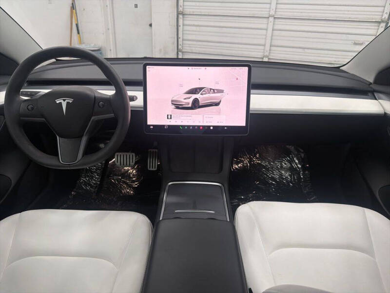 2023 Tesla Model 3 Performance