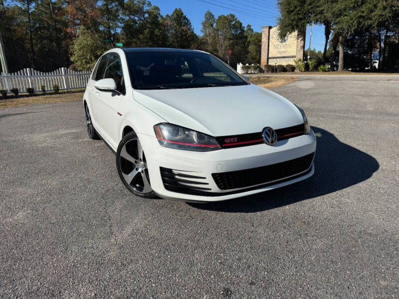 2017 Volkswagen Golf GTI Sport