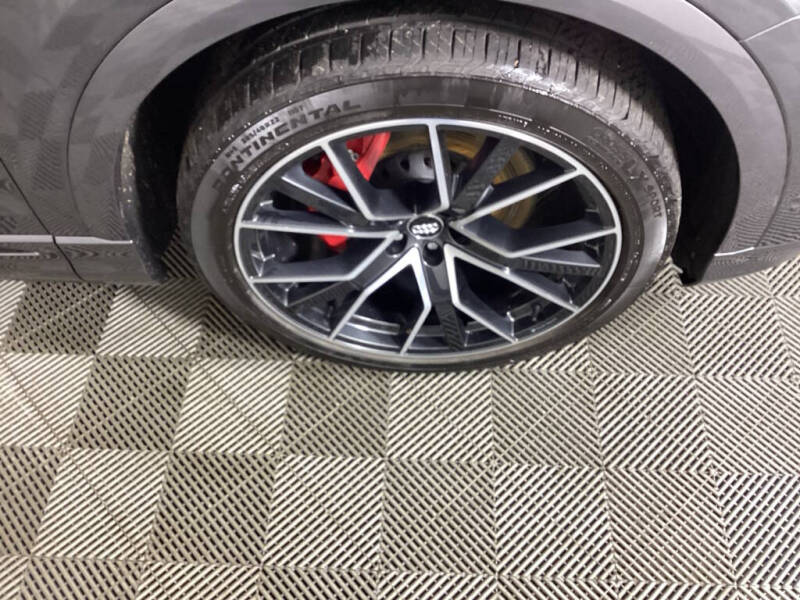 2019 Audi Q8 quattro Prestige 55 TFSI