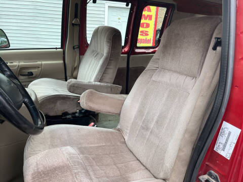 2000 Ford E-Series E-150