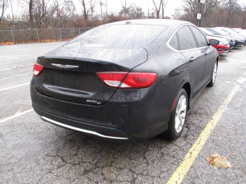 2015 Chrysler 200 C