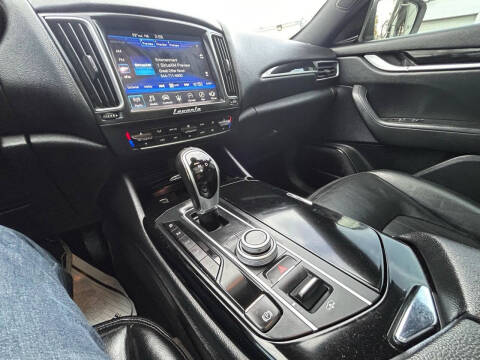 2017 Maserati Levante