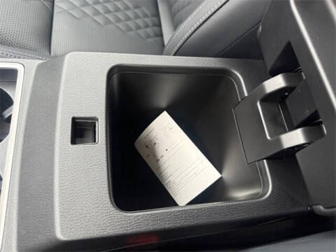 2025 Mitsubishi Outlander PHEV SEL Black Edition