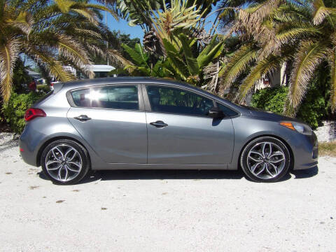 2016 Kia Forte5 SX