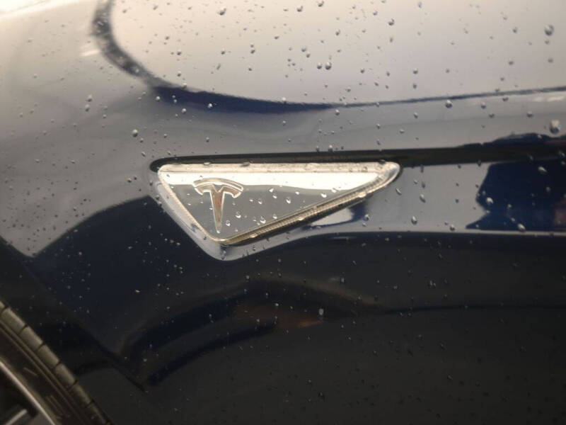 2015 Tesla Model S P85D