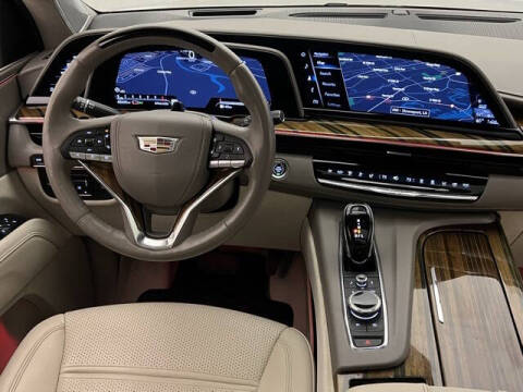 2023 Cadillac Escalade ESV Premium Luxury Platinum