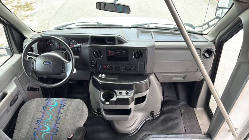 2015 Ford E-Series