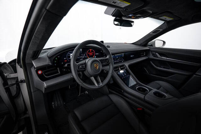 2022 Porsche Taycan Turbo S