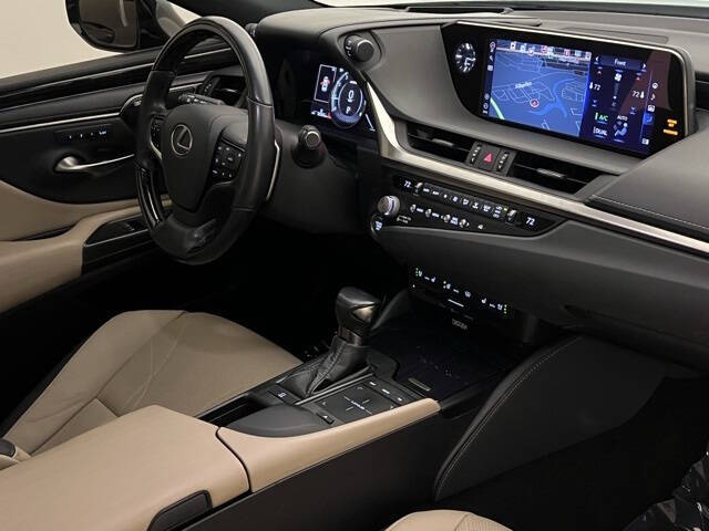 2021 Lexus ES 350 Ultra Luxury