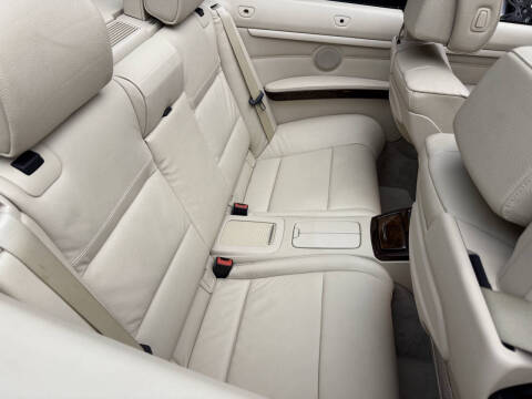 2011 BMW 3 Series 328i