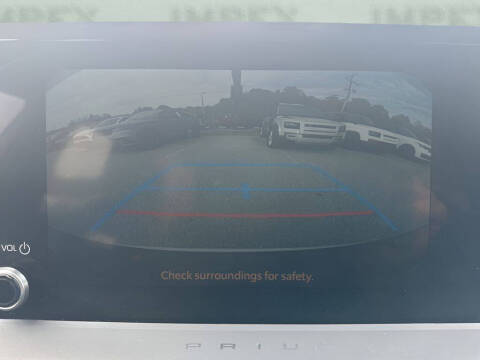 2025 Toyota Prius LE