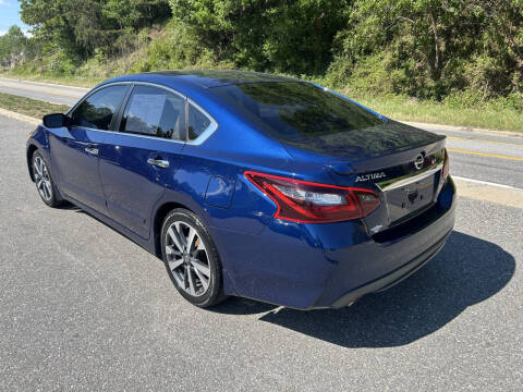 2017 Nissan Altima 2.5 SR