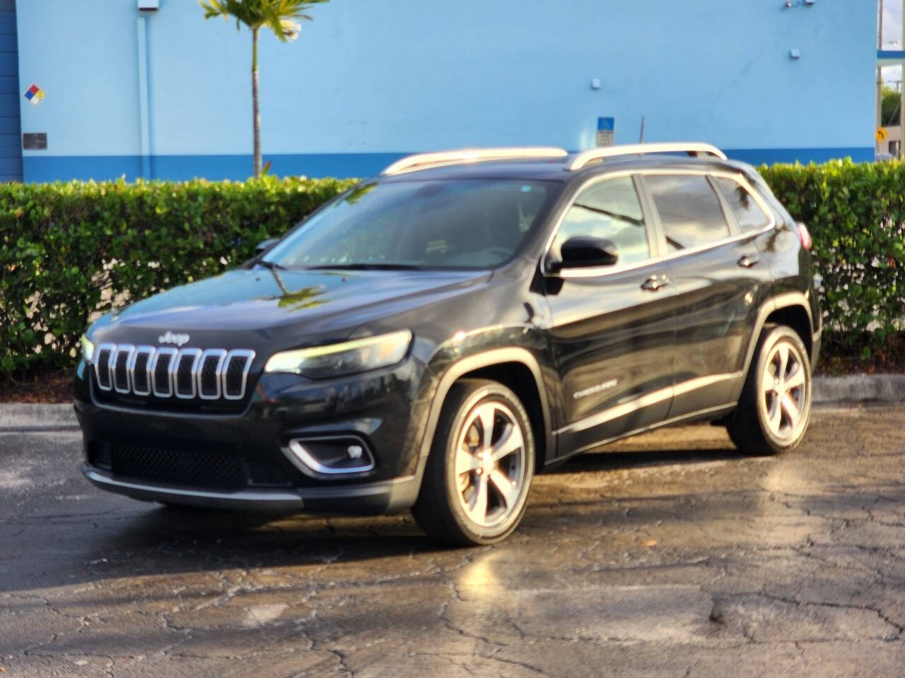 2019 Jeep Cherokee for sale at JT AUTO INC in Oakland Park, FL