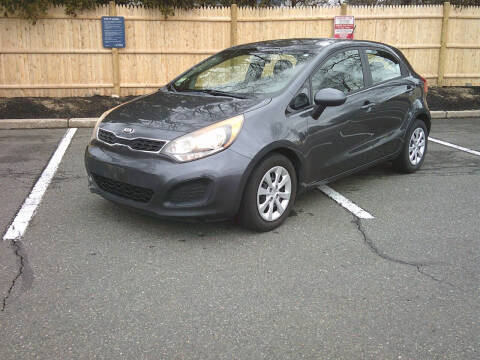 2013 Kia Rio 5-Door for sale at Route 16 Auto Brokers in Woburn MA