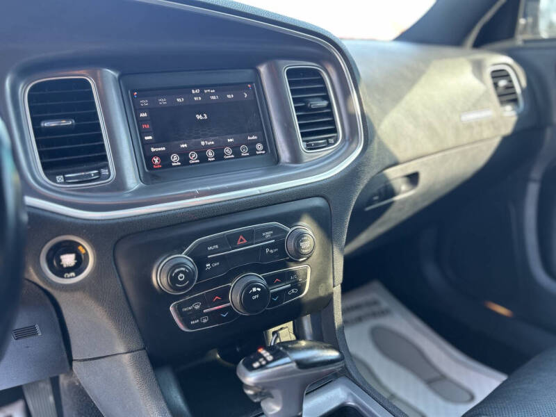 2020 Dodge Charger SXT