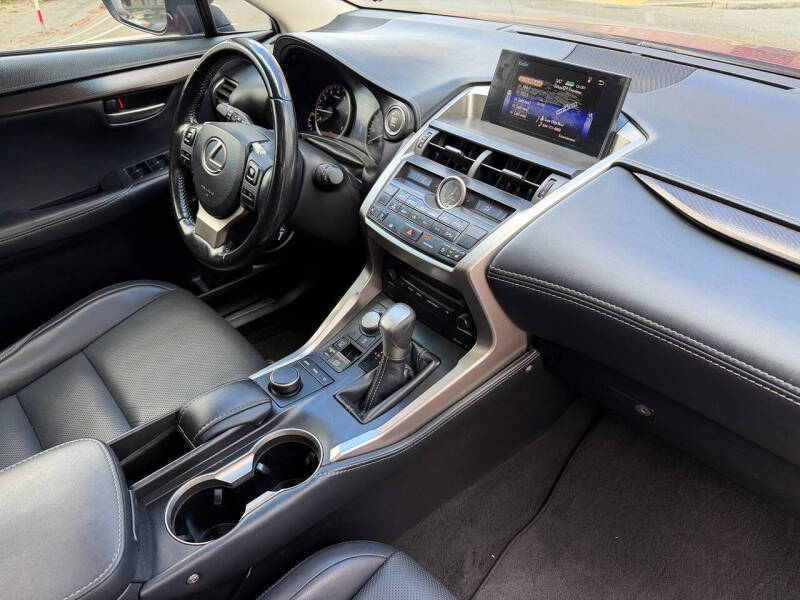 2016 Lexus NX 200t
