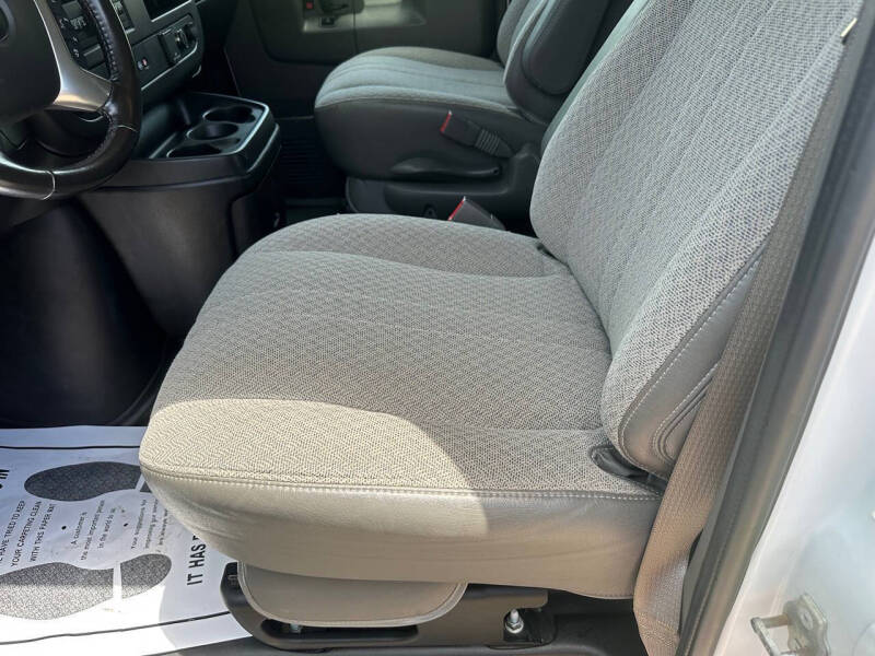 2018 Chevrolet Express 2500