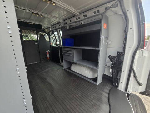 2025 GMC Savana 2500