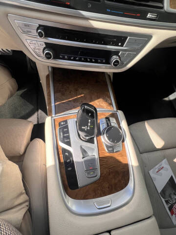 2016 BMW 7 Series 740i