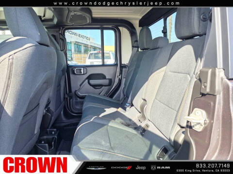 2025 Jeep Gladiator Willys