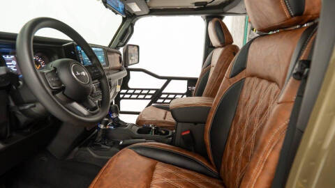 2025 Jeep Gladiator NightHawk