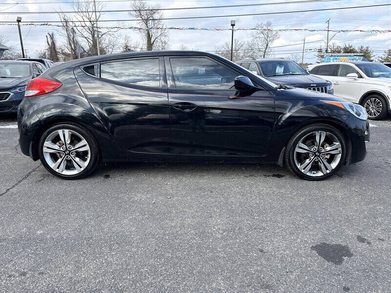 2017 Hyundai Veloster