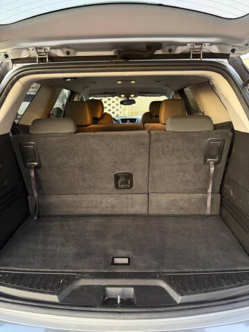 2013 GMC Acadia SLE-1