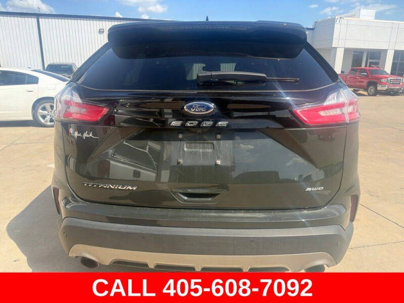 2023 Ford Edge Titanium