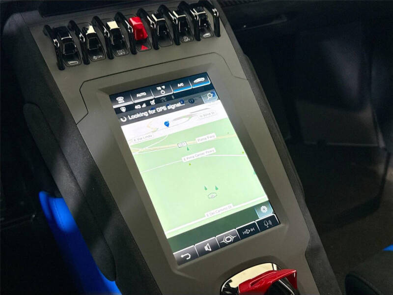 2021 Lamborghini Huracan STO