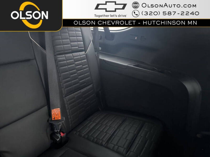 2022 Cadillac Escalade ESV Premium Luxury Platinum