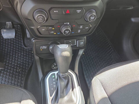 2020 Jeep Renegade Altitude