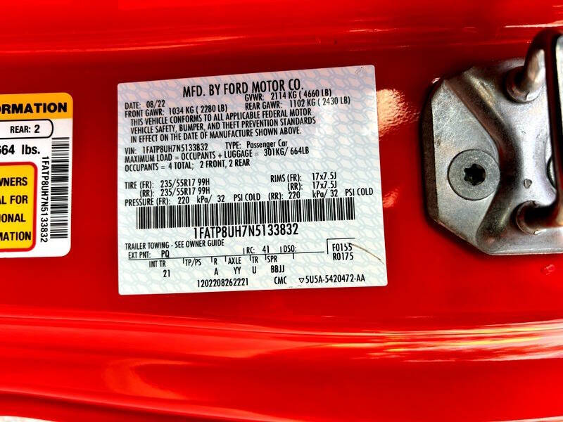 2022 Ford Mustang EcoBoost