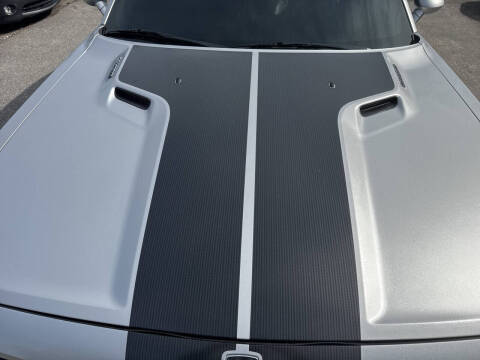 2009 Dodge Challenger SRT8