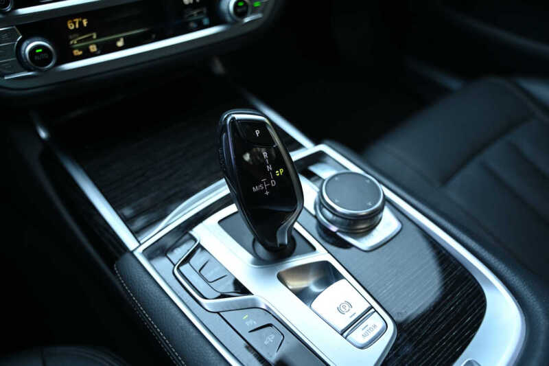 2019 BMW 7 Series 740i