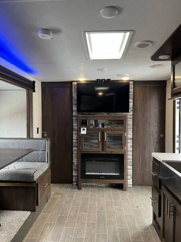 2020 Forest River Cherokee Grey Wolf