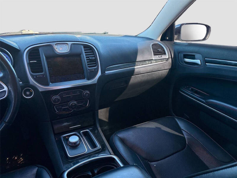 2020 Chrysler 300 Limited