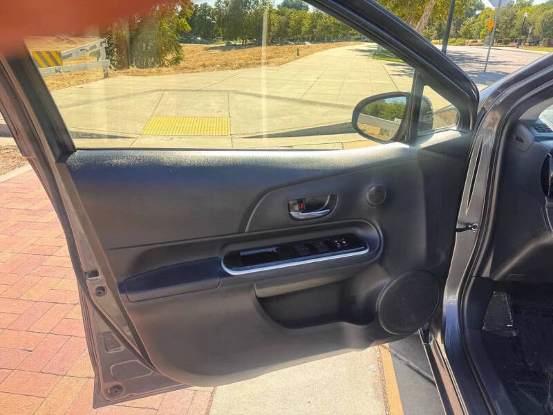 2015 Toyota Prius c