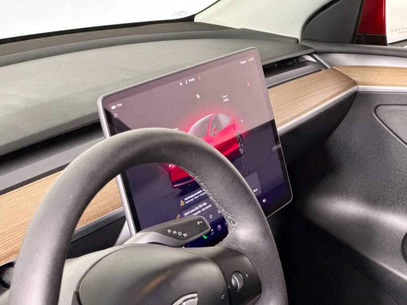 2025 Tesla Model Y Long Range