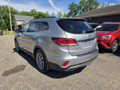 2017 Hyundai Santa Fe SE