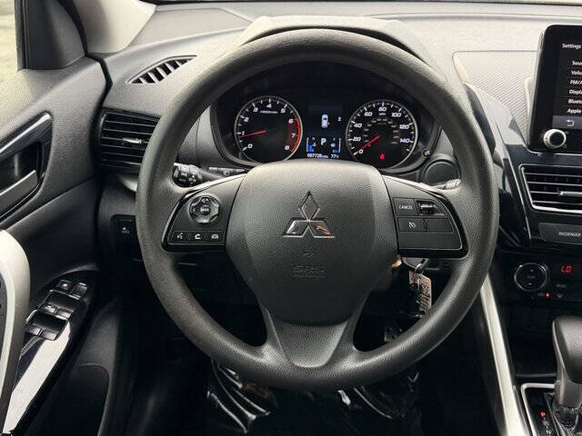 2022 Mitsubishi Eclipse Cross LE